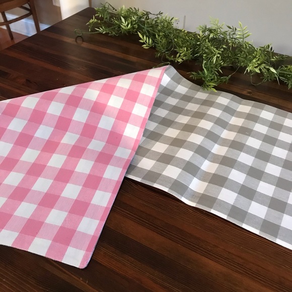 Reversible table runner 13in x 72in - Picture 7 of 8
